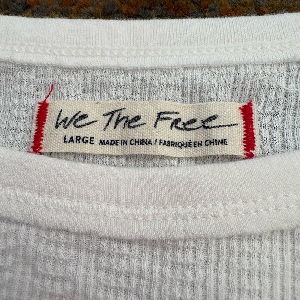 We The Free White Short-Sleeve Tee with Red 'Love Grows Peace' Embroidery - Picture 2 of 3